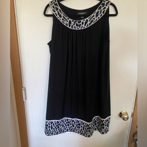 R&M Richards 16W little black dress